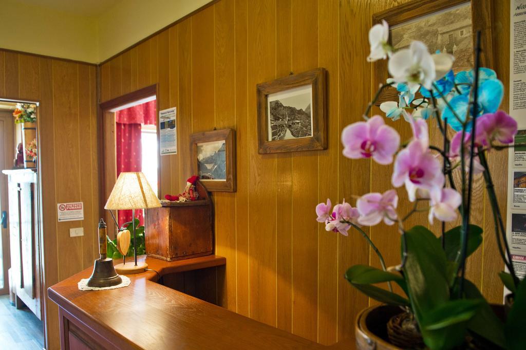 Albergo Valentino Bionaz Экстерьер фото
