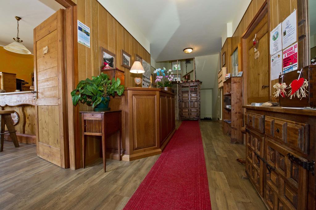 Albergo Valentino Bionaz Экстерьер фото